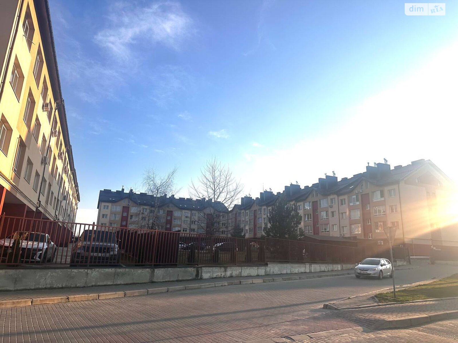 Продаж трикімнатної квартири в Сокільниках, на вул. Героїв Крут 4, фото 1 Продаж трикімнатної квартири в Сокільниках, на вул. Героїв Крут 4, фото 1
