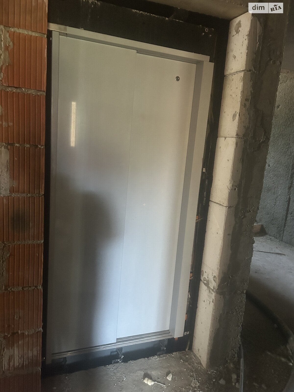 Продаж двокімнатної квартири в Солонці, на вул. Івана Рубчака, фото 1 Продаж двокімнатної квартири в Солонці, на вул. Івана Рубчака, фото 1
