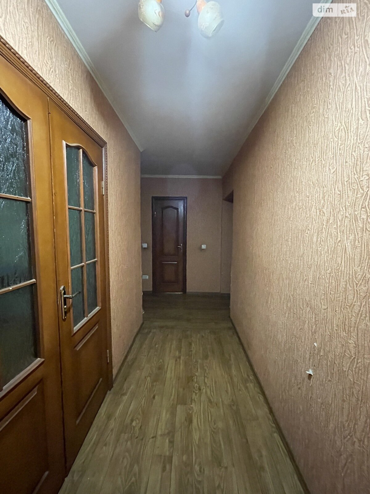 Продажа трехкомнатной квартиры в Староконстантинове, на ул. Авиаторов 28/1, кв. 118, фото 1 Продажа трехкомнатной квартиры в Староконстантинове, на ул. Авиаторов 28/1, кв. 118, фото 1