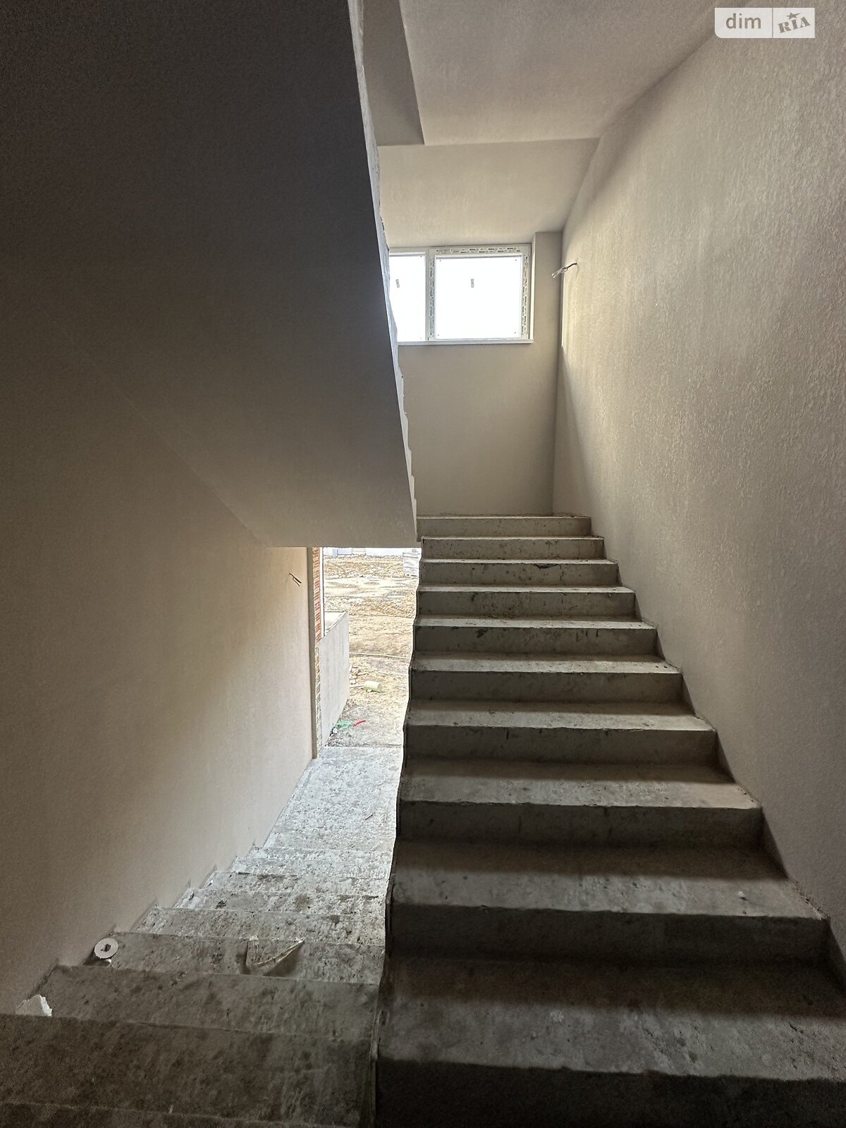 Продаж однокімнатної квартири в Сторожниці, на вул. Цвітна 5, кв. 1, фото 1