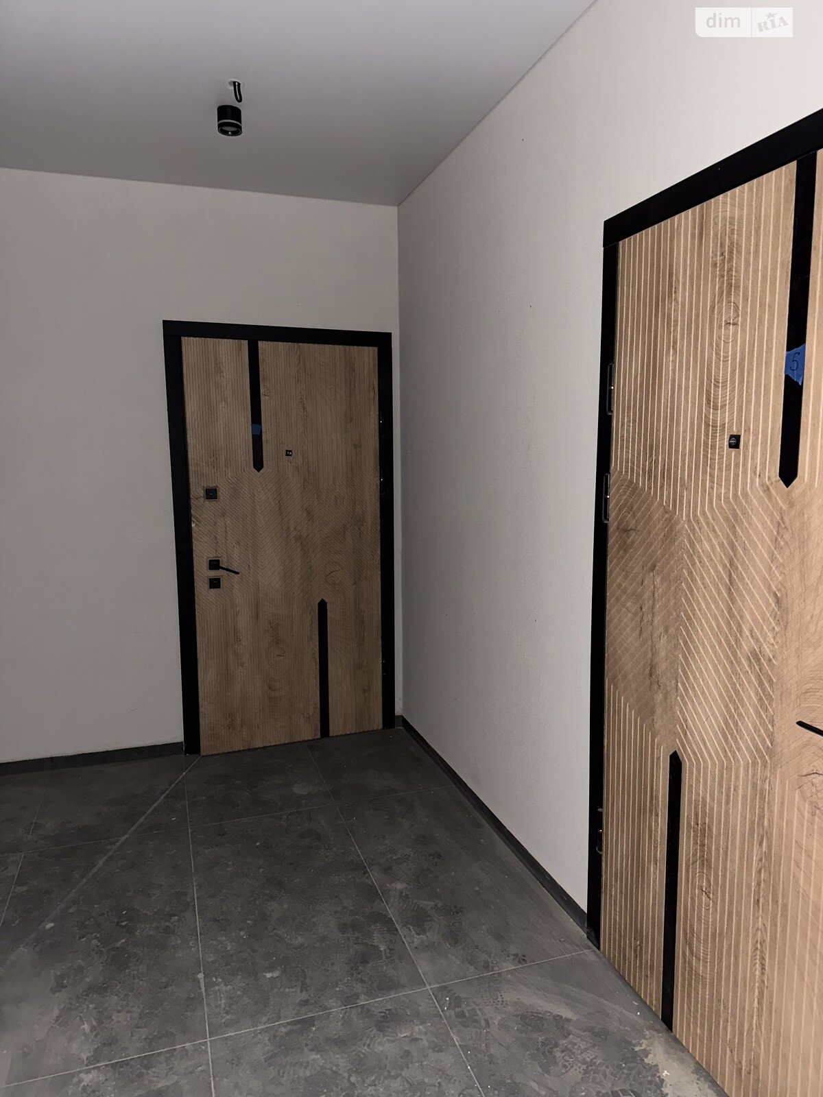 Продажа однокомнатной квартиры в Сторожнице, на ул. Цветная 4, фото 1