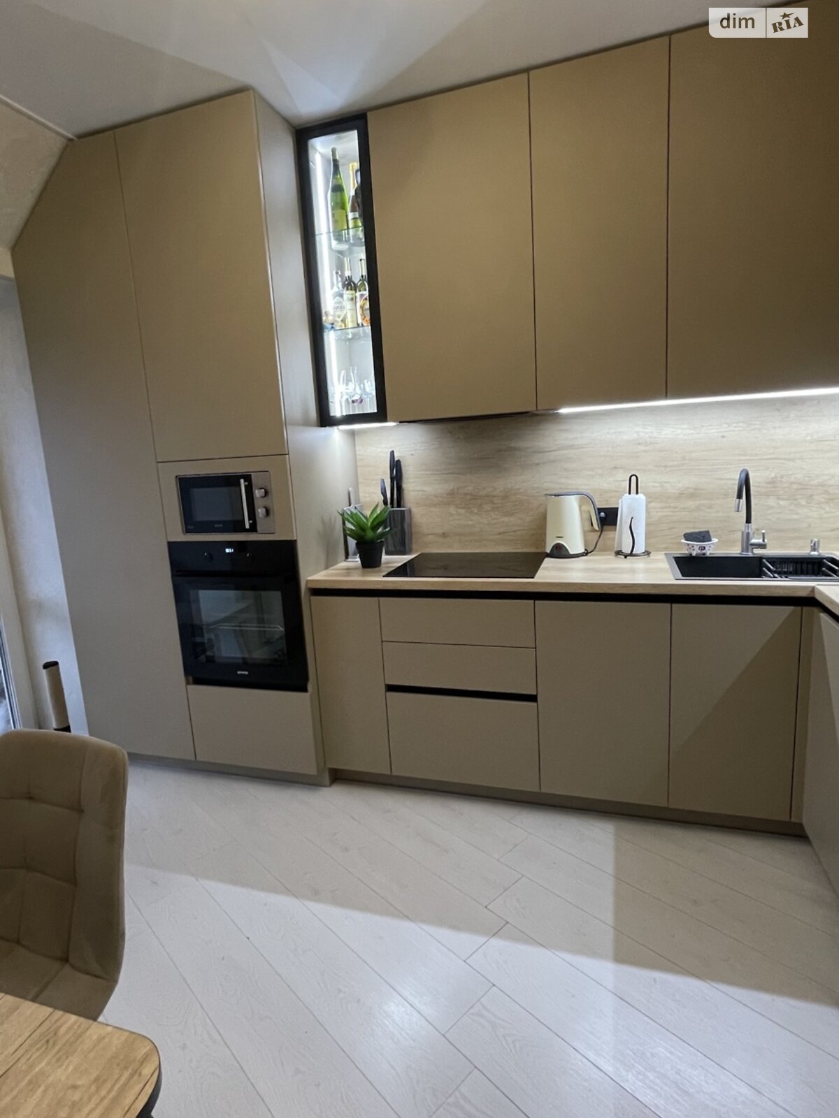 Продажа двухкомнатной квартиры в Стрижавке, на ул. Аллеи 35/1 корпус 5, фото 1 Продажа двухкомнатной квартиры в Стрижавке, на ул. Аллеи 35/1 корпус 5, фото 1