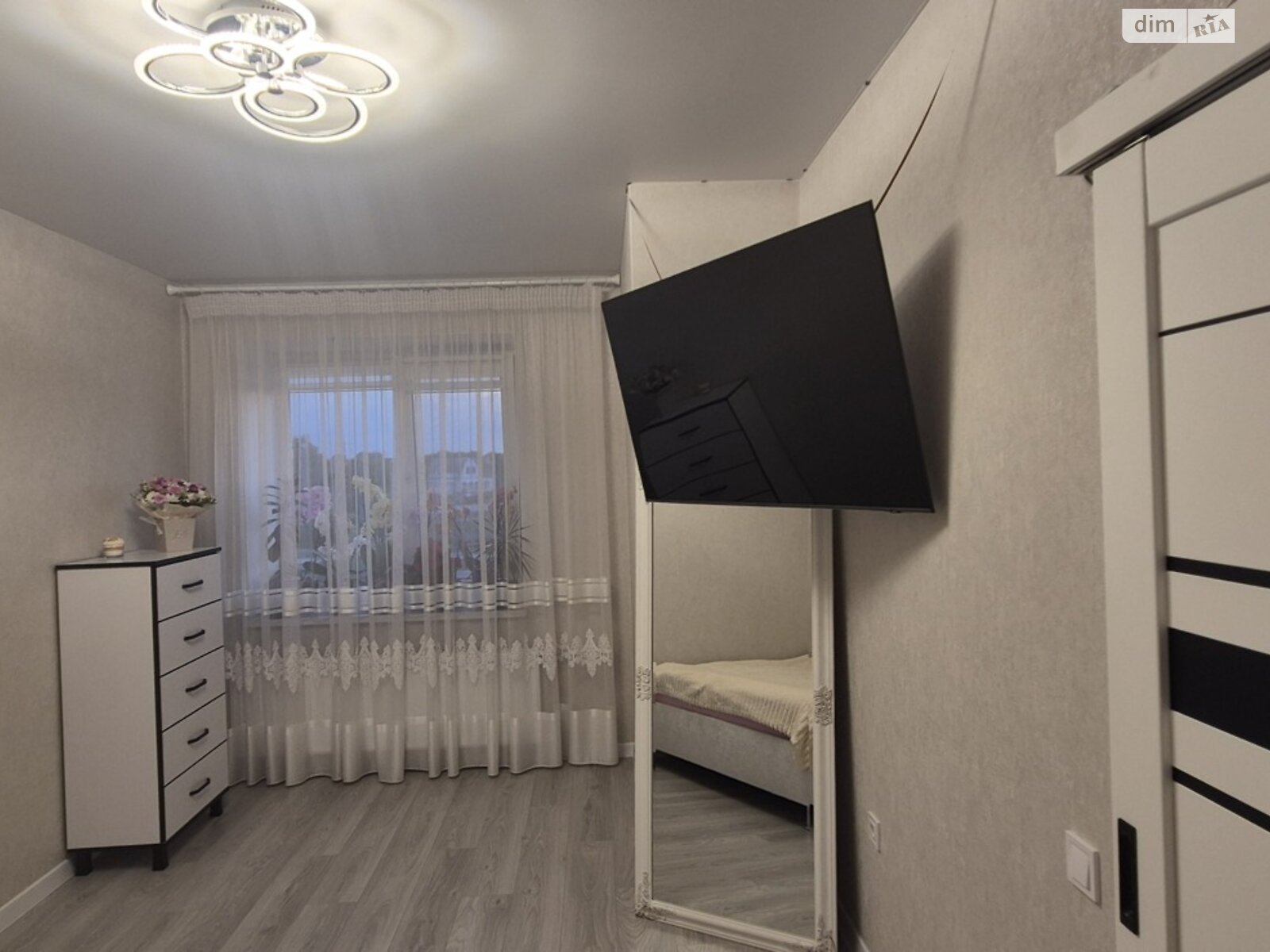 Продажа однокомнатной квартиры в Стрижавке, на ул. Киевская 224 корпус 3, фото 1 Продажа однокомнатной квартиры в Стрижавке, на ул. Киевская 224 корпус 3, фото 1