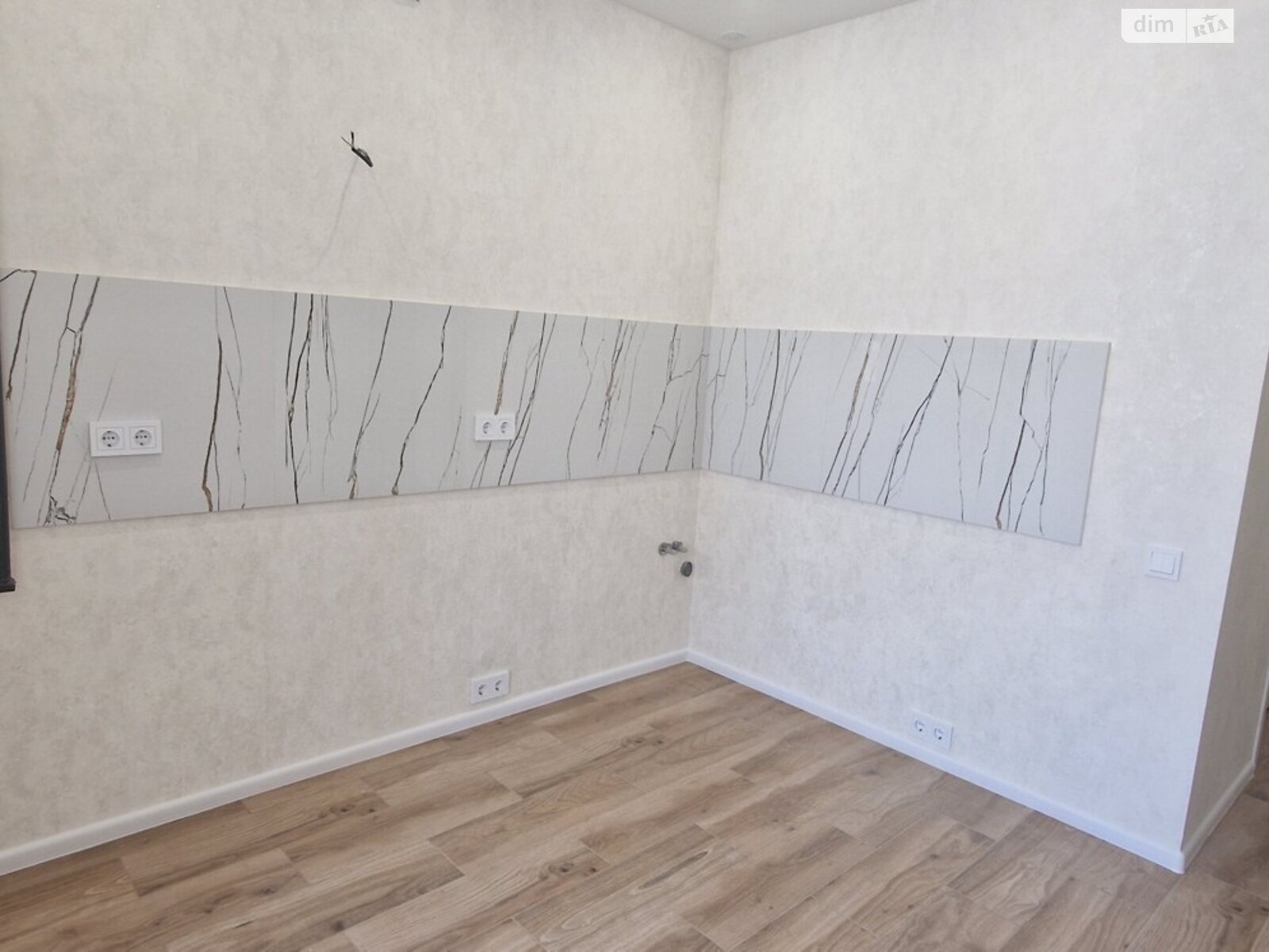 Продажа двухкомнатной квартиры в Стрижавке, на ул. Киевская 224 корпус 4, фото 1 Продажа двухкомнатной квартиры в Стрижавке, на ул. Киевская 224 корпус 4, фото 1