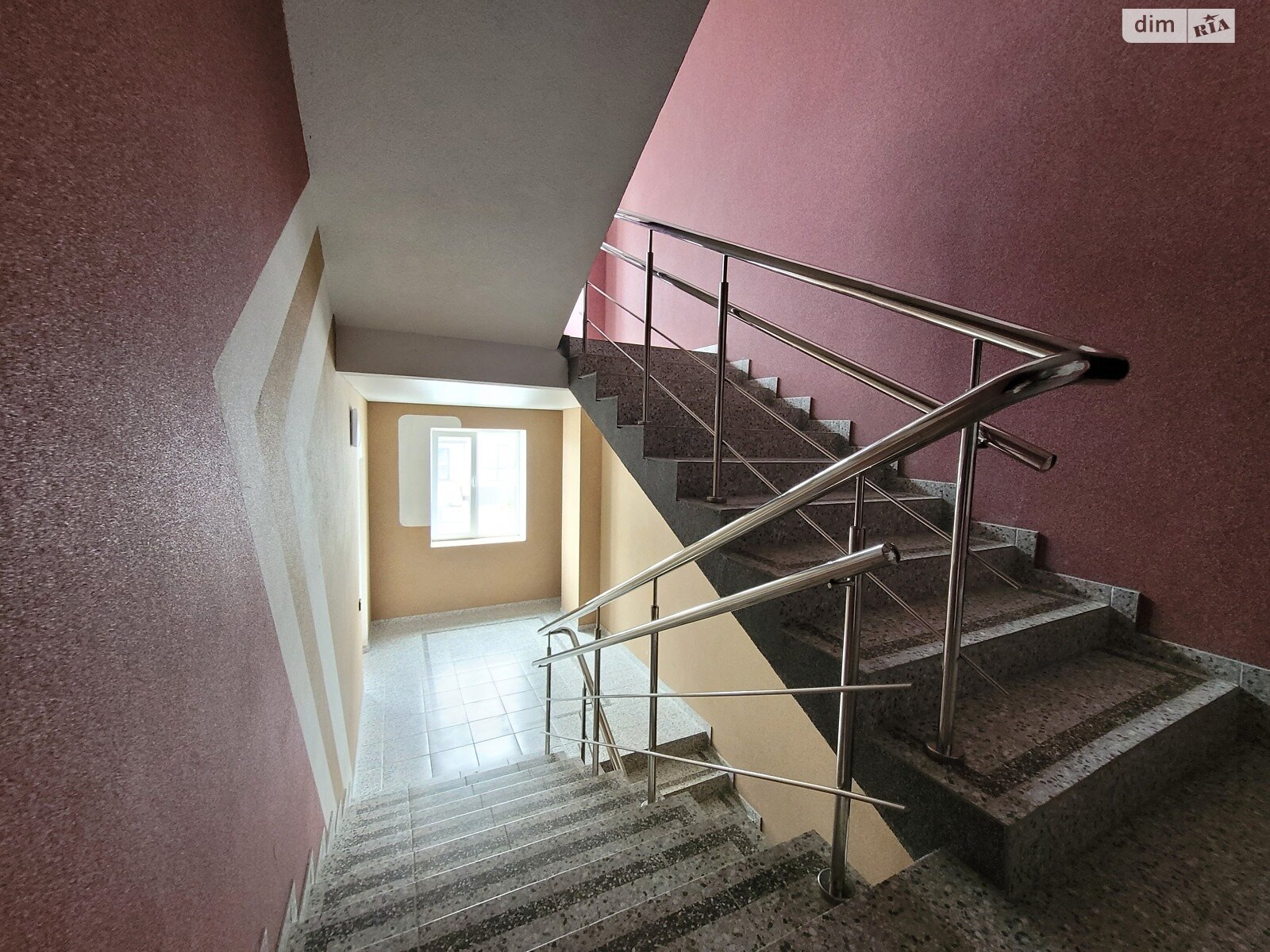 Продажа трехкомнатной квартиры в Струмовке, на вул. Подільська 2, фото 1