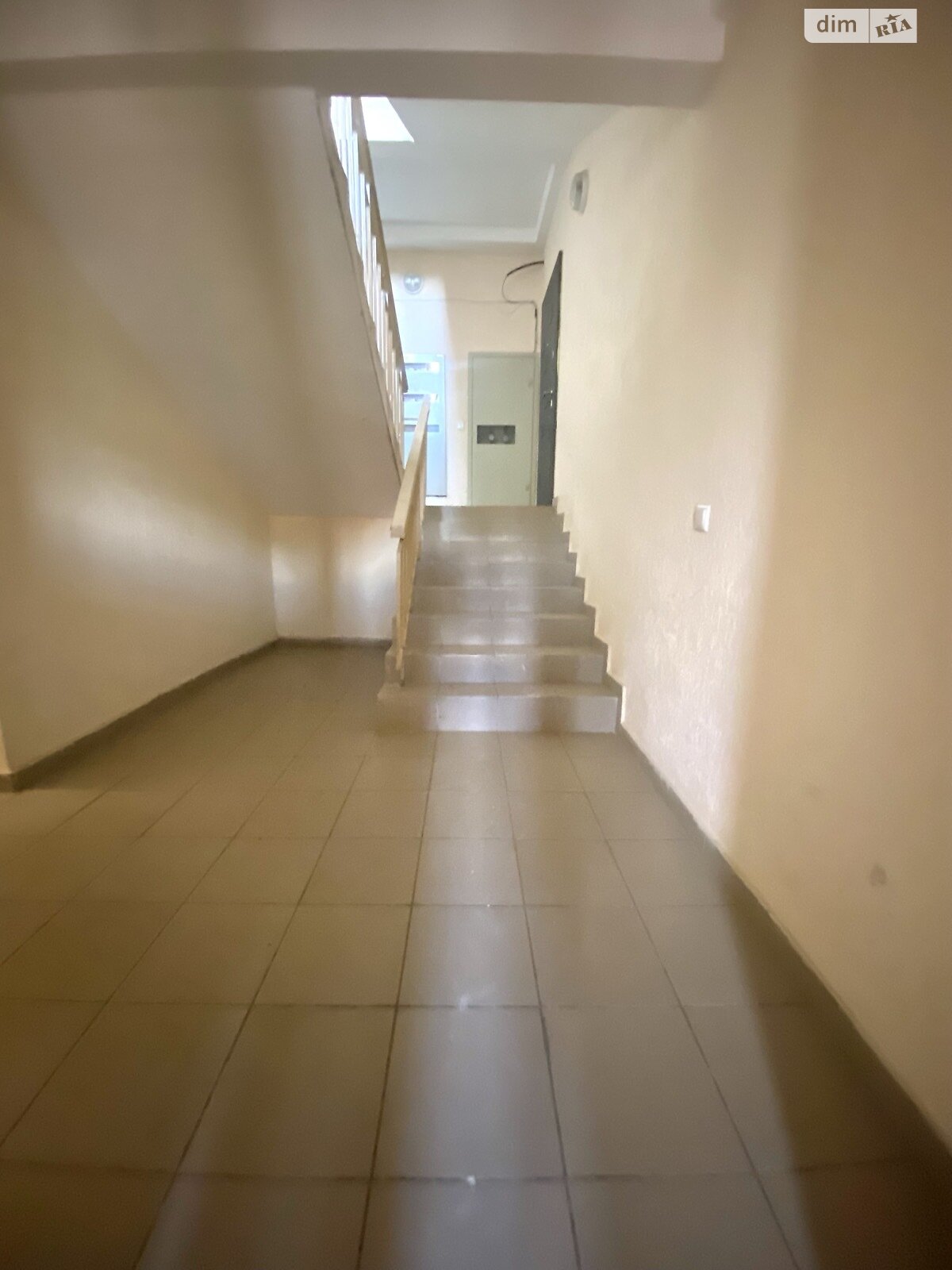 Продаж трикімнатної квартири в Стрию, на вул. Басараб Ольги, фото 1