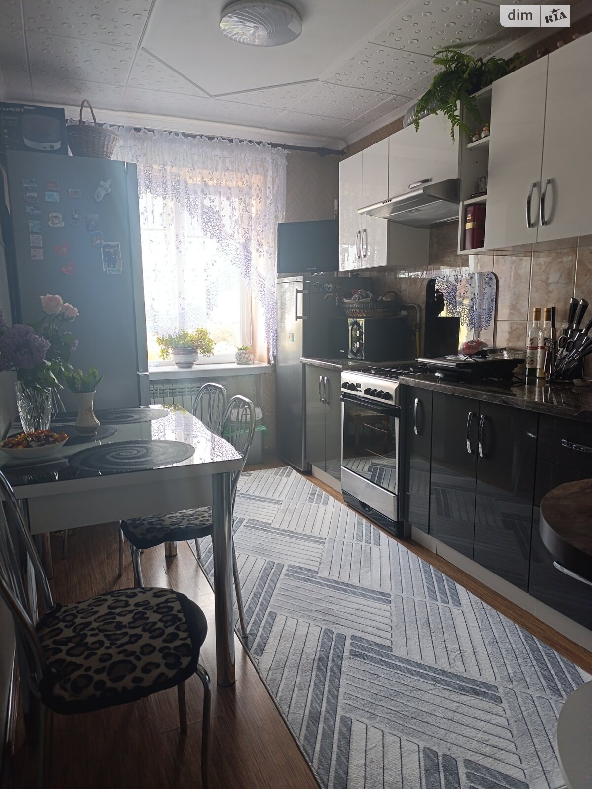 Продажа четырехкомнатной квартиры в Стрые, на ул. Коссака 2, фото 1 Продажа четырехкомнатной квартиры в Стрые, на ул. Коссака 2, фото 1