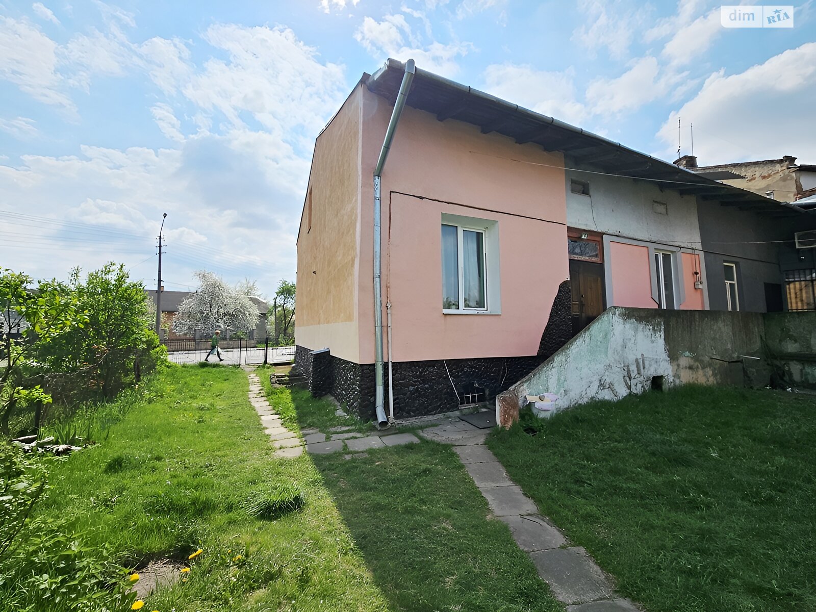 Продажа однокомнатной квартиры в Стрые, на ул. Кривая, район Стрый фото 1 Продажа однокомнатной квартиры в Стрые, на ул. Кривая, район Стрый фото 1