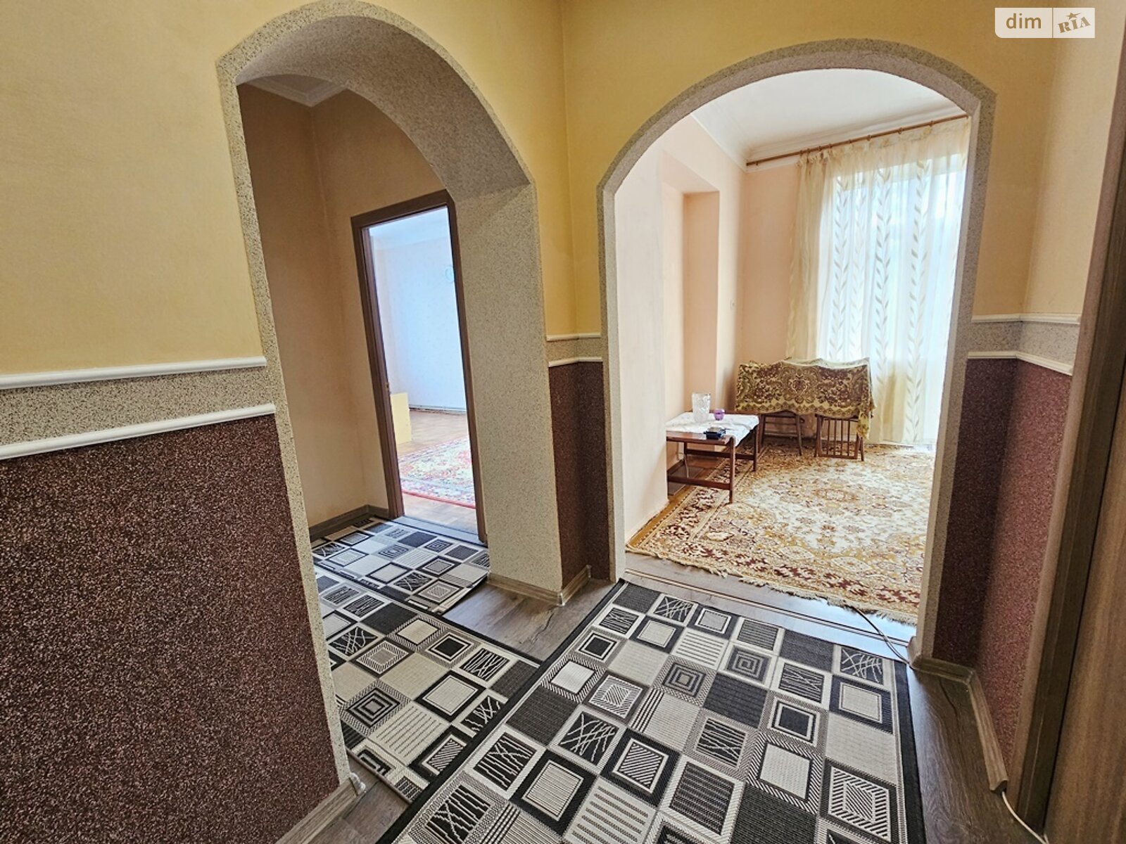 Продаж трикімнатної квартири в Стрию, на вул. Саксаганського 3, район Стрий фото 1 Продаж трикімнатної квартири в Стрию, на вул. Саксаганського 3, район Стрий фото 1