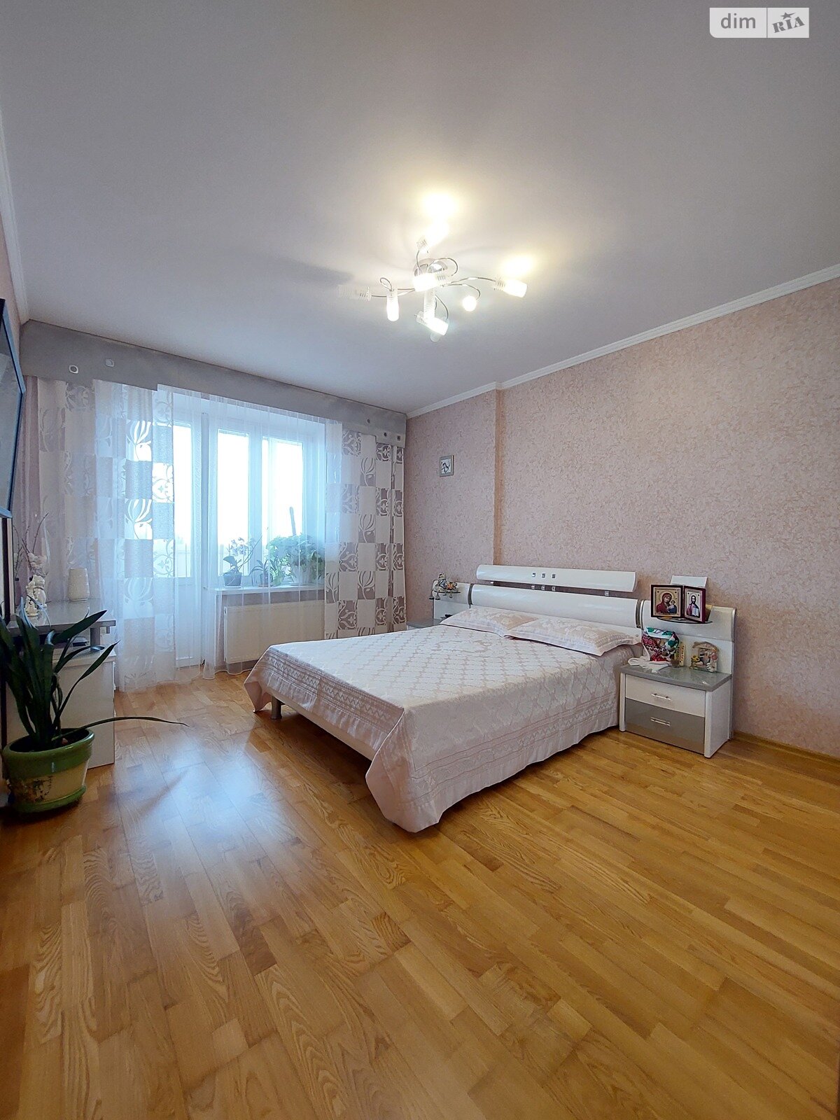 Продаж трикімнатної квартири в Сумах, на вул. Герасима Кондратьєва, район Аграрний фото 1