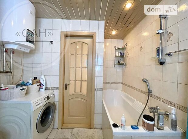 Продаж трикімнатної квартири в Сумах на пл. Горького 6 район Центр фото 1 Продаж трикімнатної квартири в Сумах на пл. Горького 6 район Центр фото 1