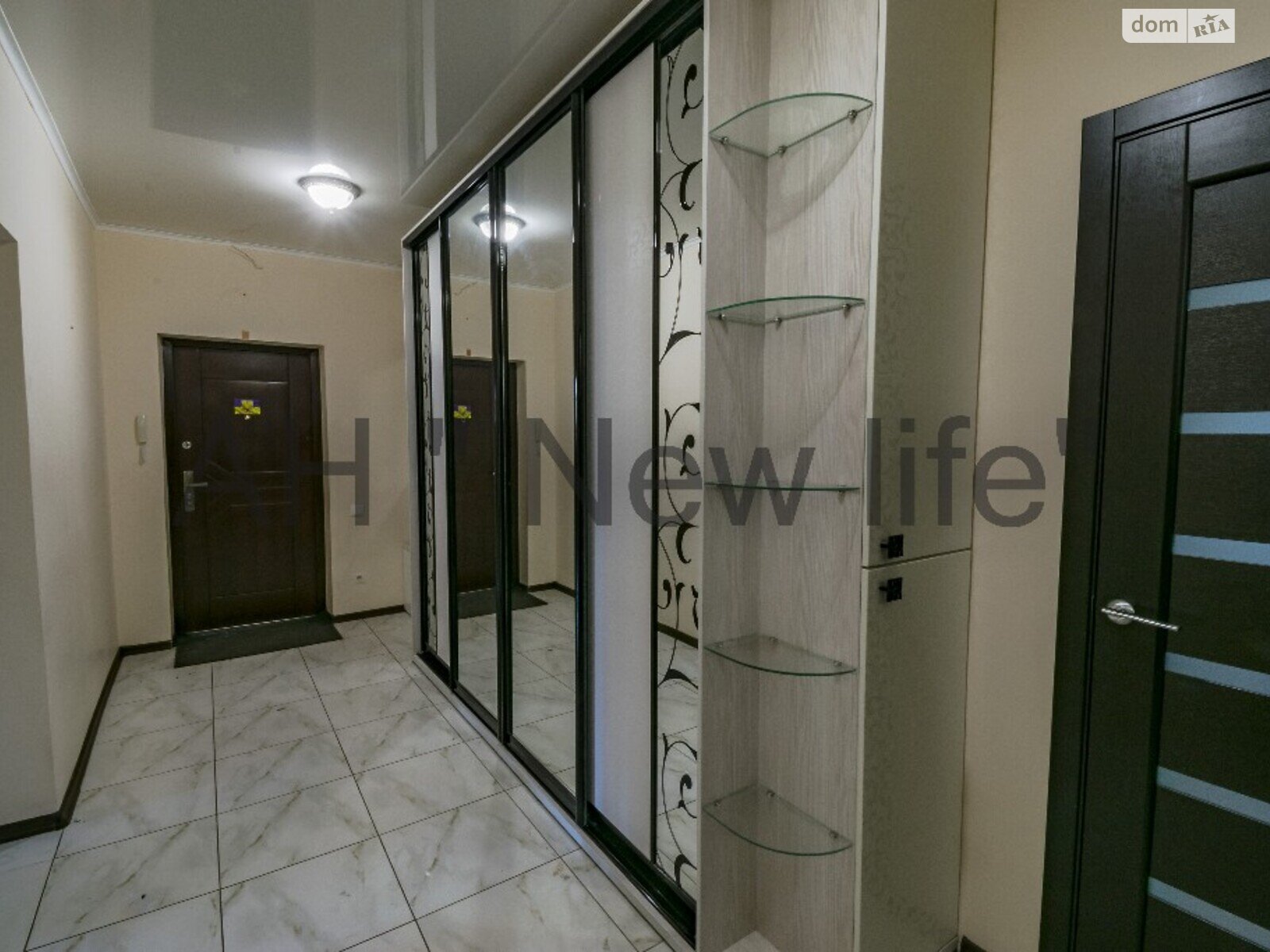 Продажа трехкомнатной квартиры в Сумах, на ул. Нижнесыроватская 61, кв. 1, фото 1 Продажа трехкомнатной квартиры в Сумах, на ул. Нижнесыроватская 61, кв. 1, фото 1