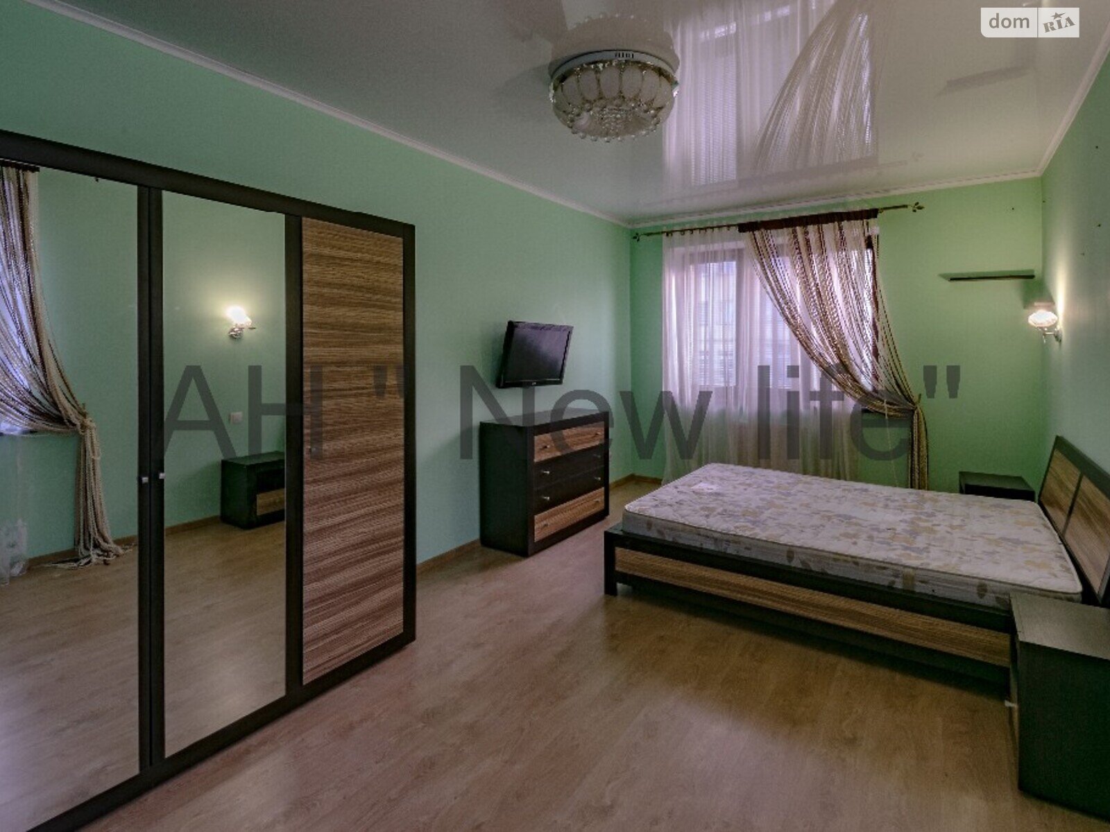 Продажа трехкомнатной квартиры в Сумах, на ул. Нижнесыроватская 61, кв. 1, фото 1 Продажа трехкомнатной квартиры в Сумах, на ул. Нижнесыроватская 61, кв. 1, фото 1