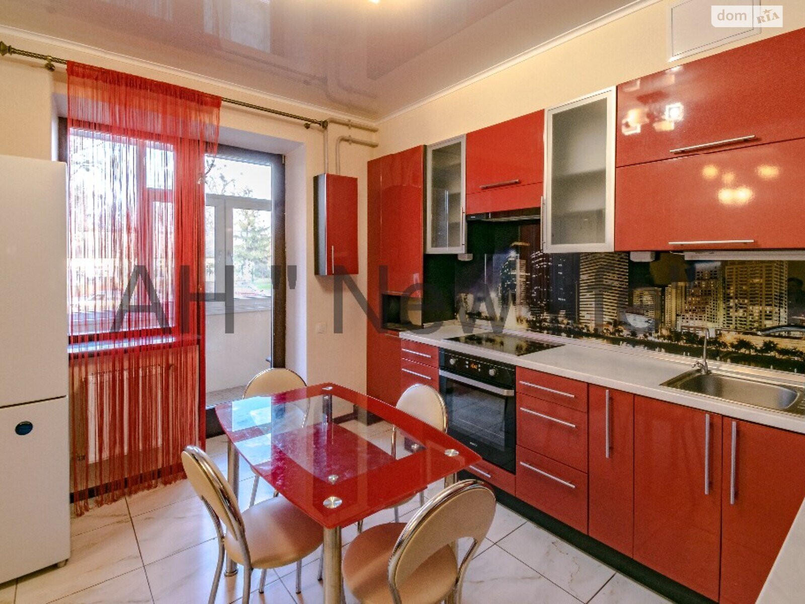 Продажа трехкомнатной квартиры в Сумах, на ул. Нижнесыроватская 61, кв. 1, фото 1 Продажа трехкомнатной квартиры в Сумах, на ул. Нижнесыроватская 61, кв. 1, фото 1