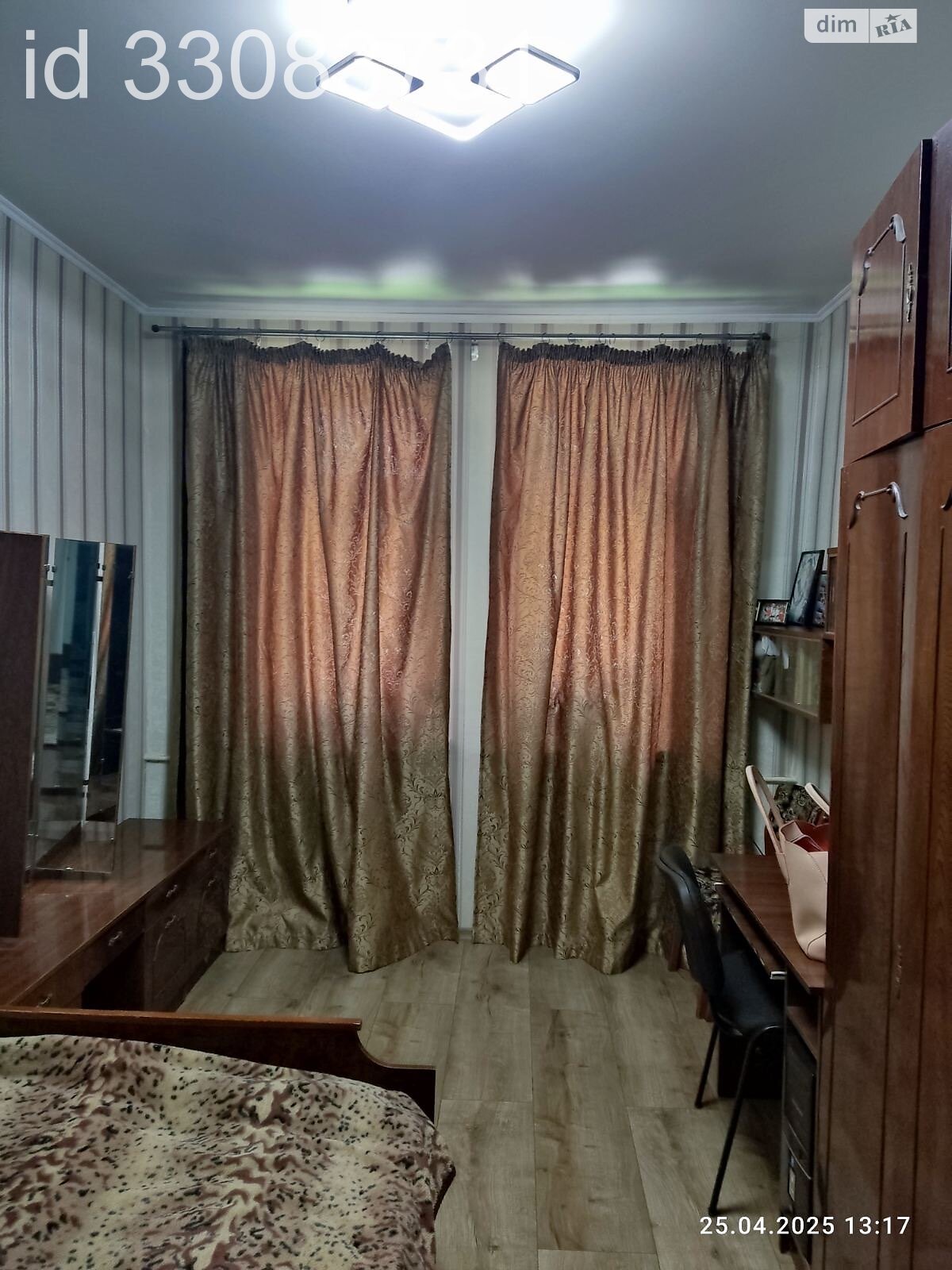 Продаж трикімнатної квартири в Сумах, на 2-а вул. Залізнична 16, кв. 8, район Ковпаковський фото 1 Продаж трикімнатної квартири в Сумах, на 2-а вул. Залізнична 16, кв. 8, район Ковпаковський фото 1