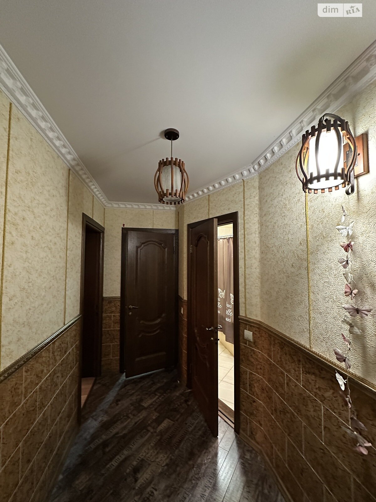 Продажа четырехкомнатной квартиры в Сумах, на ул. Новогородской сотни 8, район Ковпаковский фото 1 Продажа четырехкомнатной квартиры в Сумах, на ул. Новогородской сотни 8, район Ковпаковский фото 1