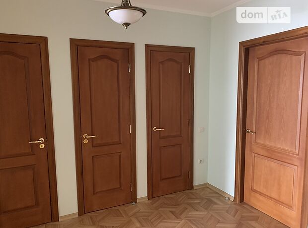 Продаж п`ятикімнатної квартири в Сумах на вул. Веретенівська 31 район Ковпаковський фото 1 Продаж п`ятикімнатної квартири в Сумах на вул. Веретенівська 31 район Ковпаковський фото 1