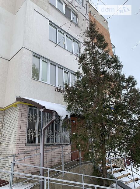 Продаж п`ятикімнатної квартири в Сумах на вул. Веретенівська 31 район Ковпаковський фото 1 Продаж п`ятикімнатної квартири в Сумах на вул. Веретенівська 31 район Ковпаковський фото 1