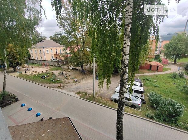 Продаж трикімнатної квартири в Сумах, на вул. Іллінська, район Центр фото 1 Продаж трикімнатної квартири в Сумах, на вул. Іллінська, район Центр фото 1