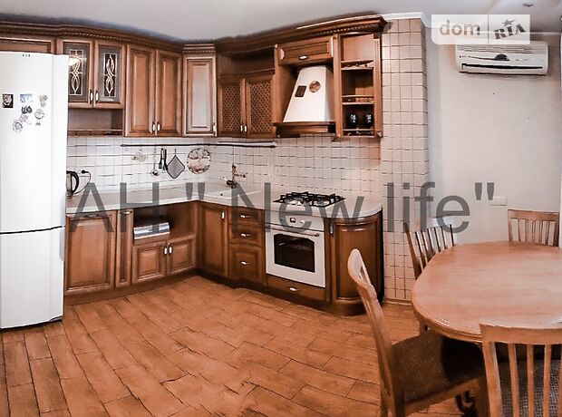 Продажа четырехкомнатной квартиры в Сумах, на ул. Леваневского 123, район Центр фото 1 Продажа четырехкомнатной квартиры в Сумах, на ул. Леваневского 123, район Центр фото 1