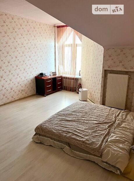 Продаж трикімнатної квартири в Сумах, на вул. Петропавлівська, район Центр фото 1 Продаж трикімнатної квартири в Сумах, на вул. Петропавлівська, район Центр фото 1