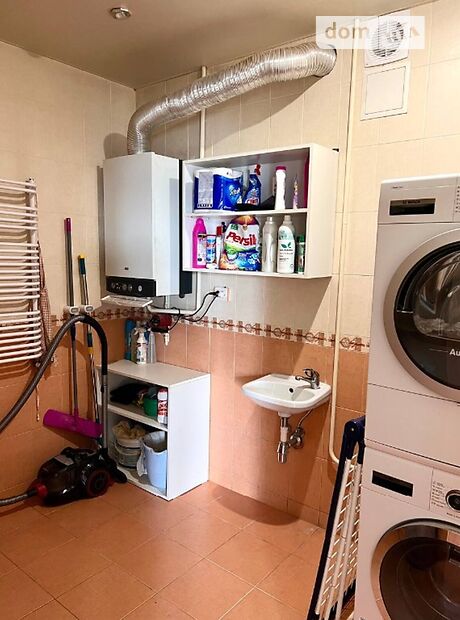 Продаж трикімнатної квартири в Сумах, на вул. Петропавлівська, район Центр фото 1 Продаж трикімнатної квартири в Сумах, на вул. Петропавлівська, район Центр фото 1