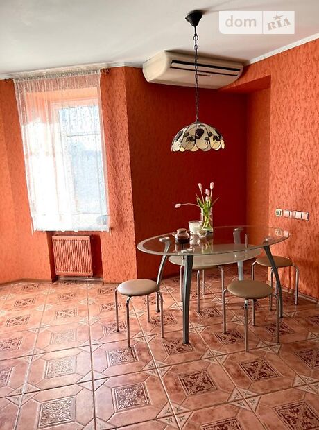 Продаж трикімнатної квартири в Сумах, на вул. Петропавлівська, район Центр фото 1 Продаж трикімнатної квартири в Сумах, на вул. Петропавлівська, район Центр фото 1