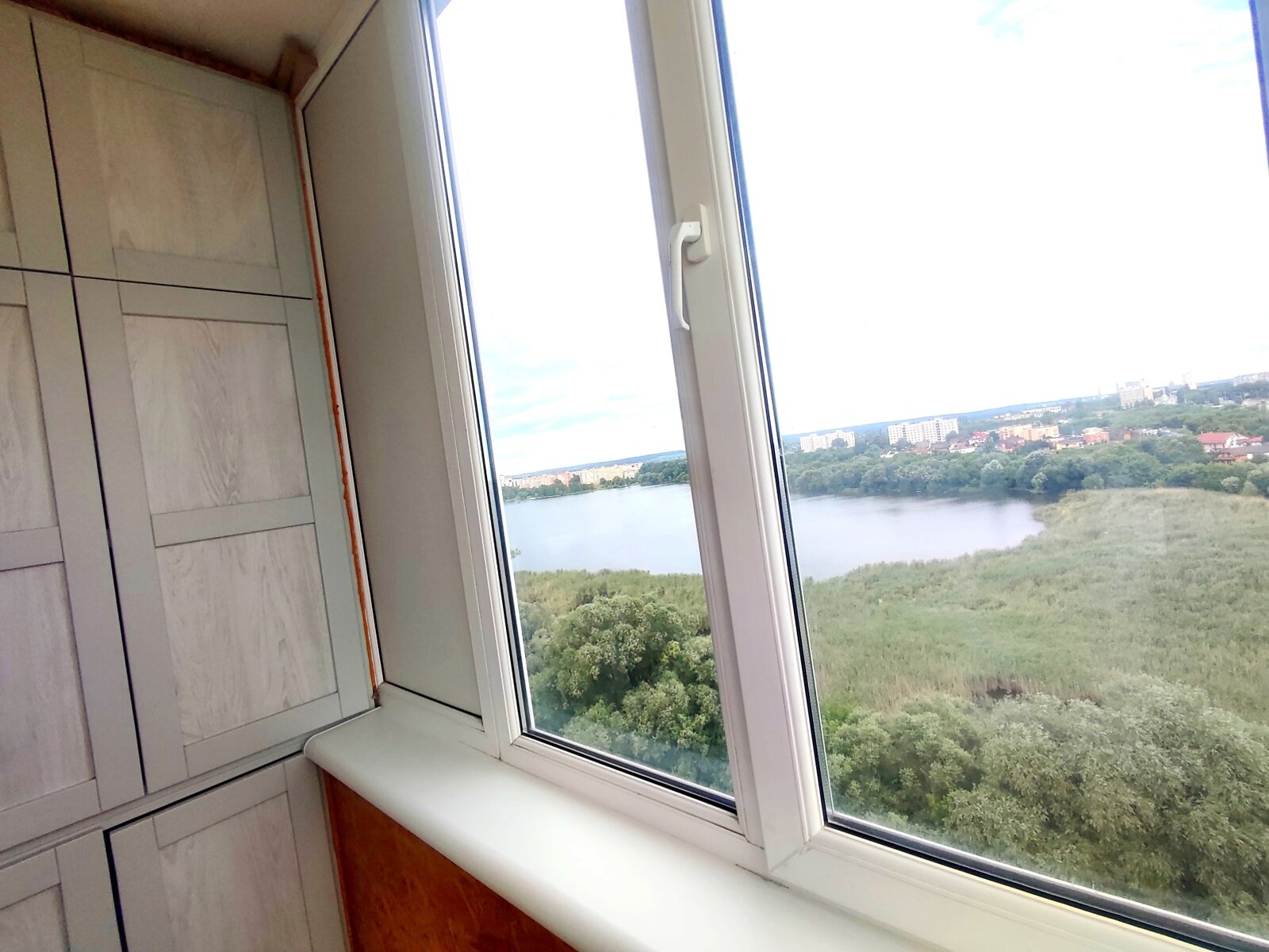 Продажа трехкомнатной квартиры в Сумах, на ул. Харьковская, район Заречный фото 1 Продажа трехкомнатной квартиры в Сумах, на ул. Харьковская, район Заречный фото 1