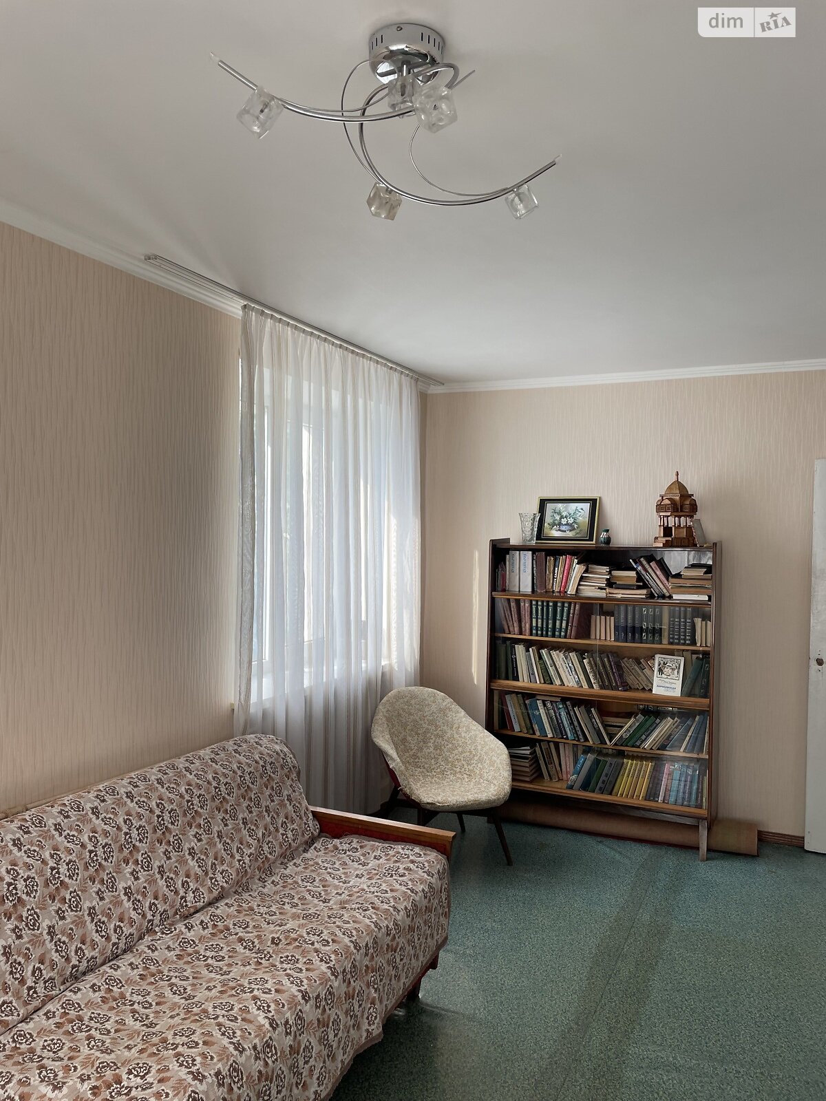 Продаж трикімнатної квартири в Сумах, на вул. Холодноярської бригади, район Зарічний фото 1 Продаж трикімнатної квартири в Сумах, на вул. Холодноярської бригади, район Зарічний фото 1