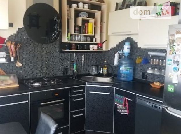 Продажа трехкомнатной квартиры в Сумах, на ул. Петропавловская район Заречный фото 1 Продажа трехкомнатной квартиры в Сумах, на ул. Петропавловская район Заречный фото 1