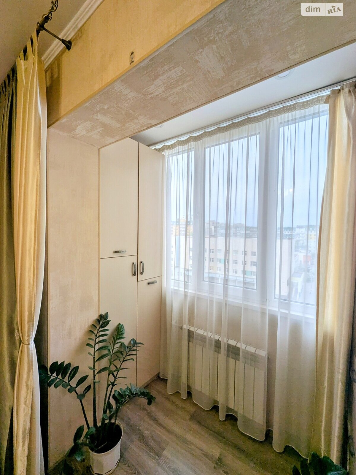 Продажа трехкомнатной квартиры в Сумах, на ул. Сера Ивана 18, район Заречный фото 1