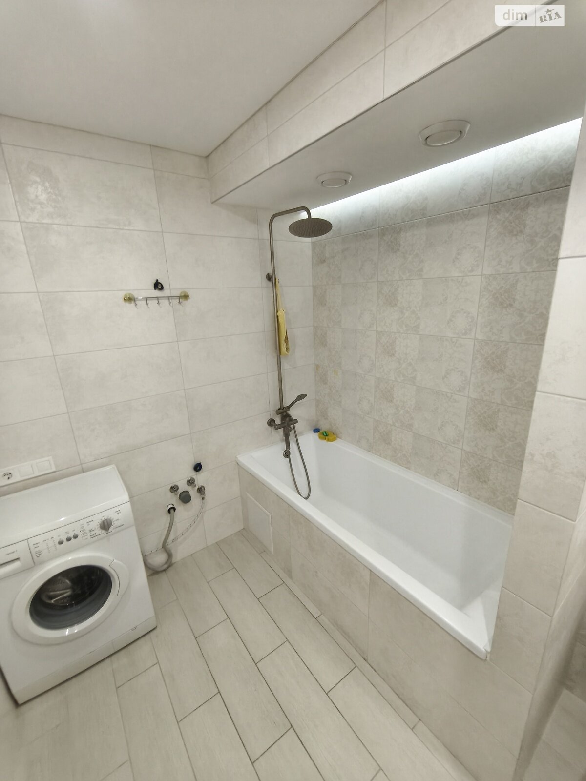 Продажа двухкомнатной квартиры в Сумах, на просп. Свободы 16 корпус 2, район Заречный фото 1