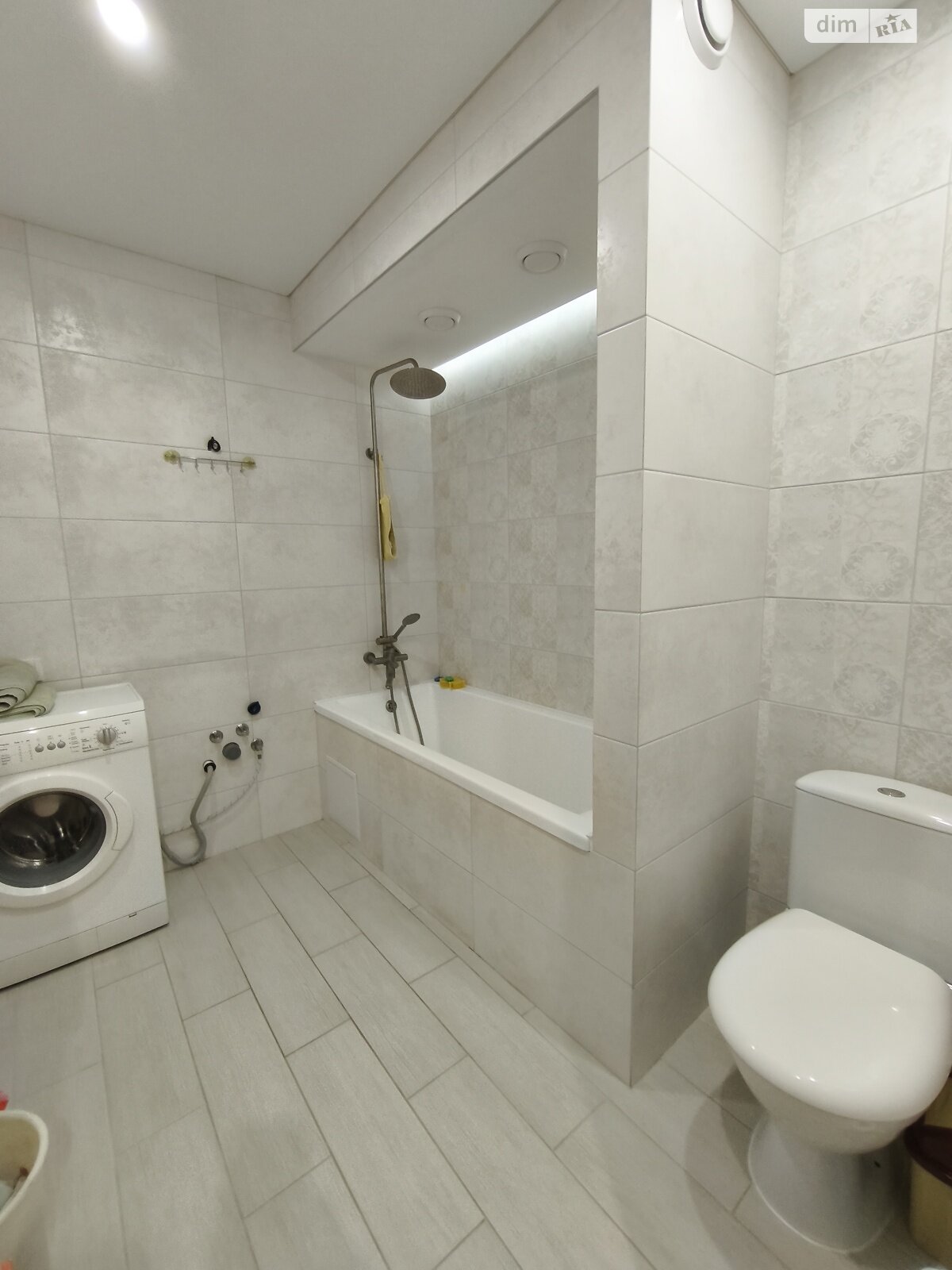 Продажа двухкомнатной квартиры в Сумах, на просп. Свободы 16 корпус 2, район Заречный фото 1