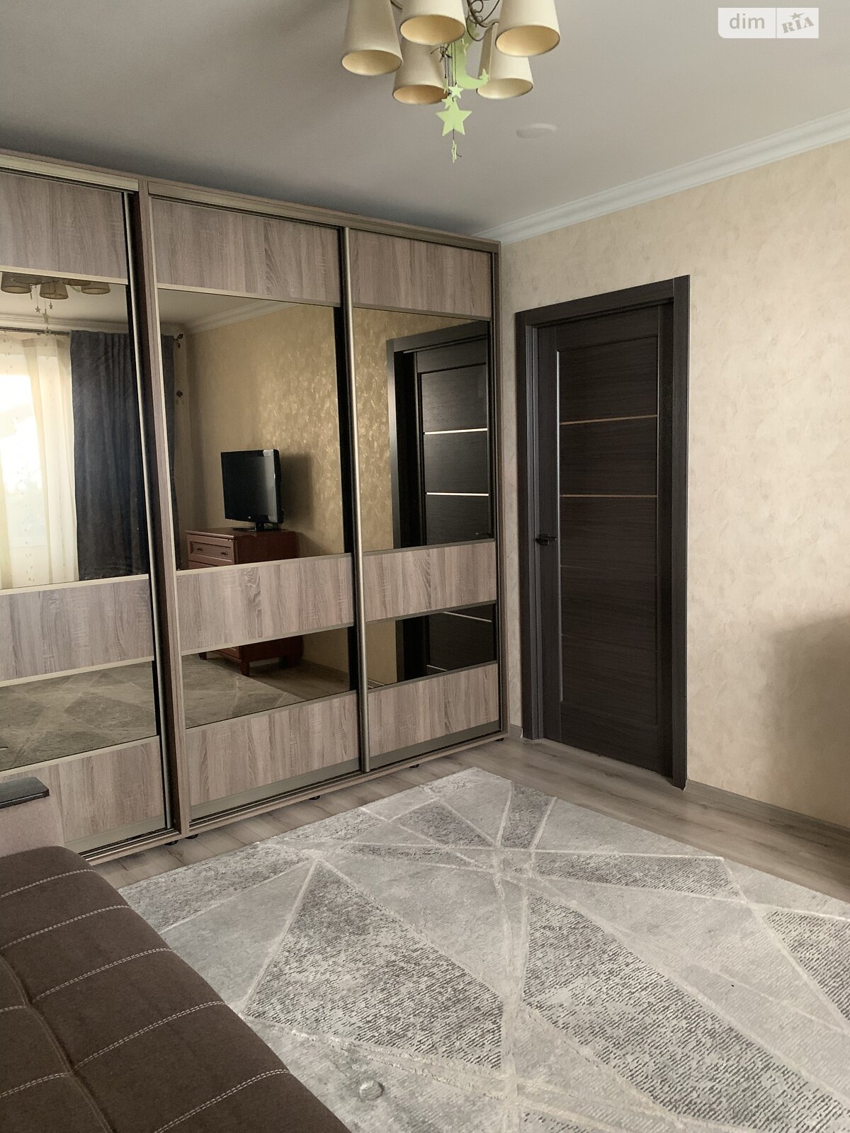 Продажа трехкомнатной квартиры в Сумах, на просп. Свободы, фото 1 Продажа трехкомнатной квартиры в Сумах, на просп. Свободы, фото 1