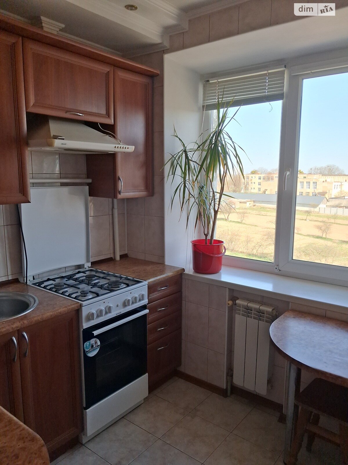 Продажа трехкомнатной квартиры в Сутисках, на ул. Гагарина, фото 1 Продажа трехкомнатной квартиры в Сутисках, на ул. Гагарина, фото 1