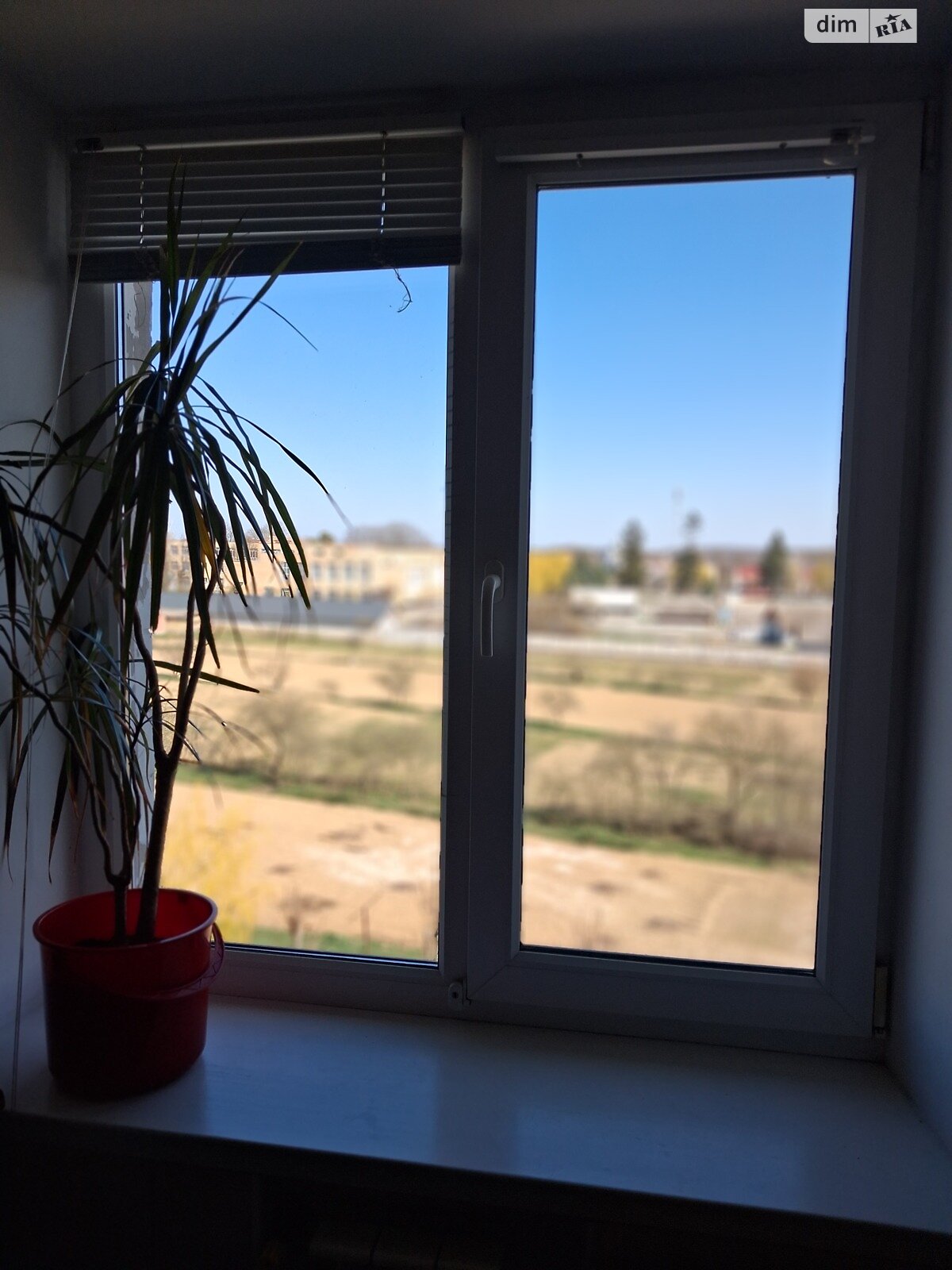 Продажа трехкомнатной квартиры в Сутисках, на ул. Гагарина, фото 1 Продажа трехкомнатной квартиры в Сутисках, на ул. Гагарина, фото 1