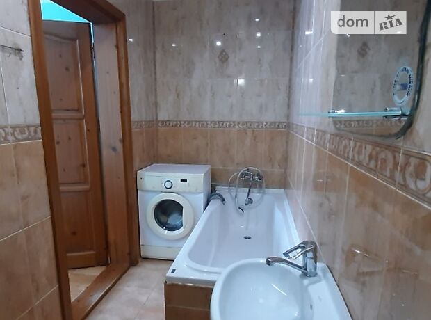Продажа двухкомнатной квартиры в Сваляве, на Закарпаття СОНЯЧНЕ, район Поляна фото 1 Продажа двухкомнатной квартиры в Сваляве, на Закарпаття СОНЯЧНЕ, район Поляна фото 1
