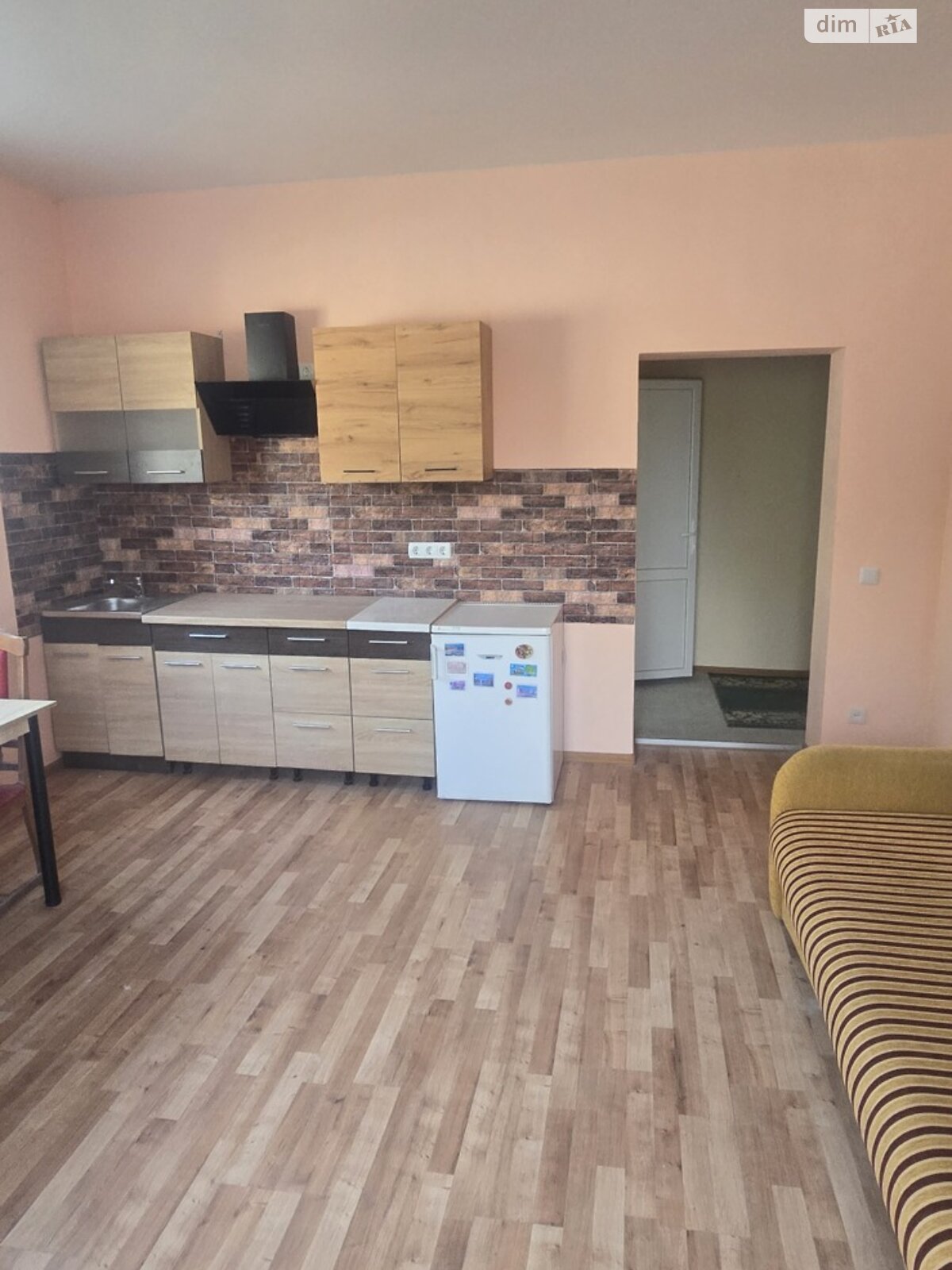 Продажа однокомнатной квартиры в Сваляве, на ул. Шевченко 12, кв. 3, район Свалява фото 1