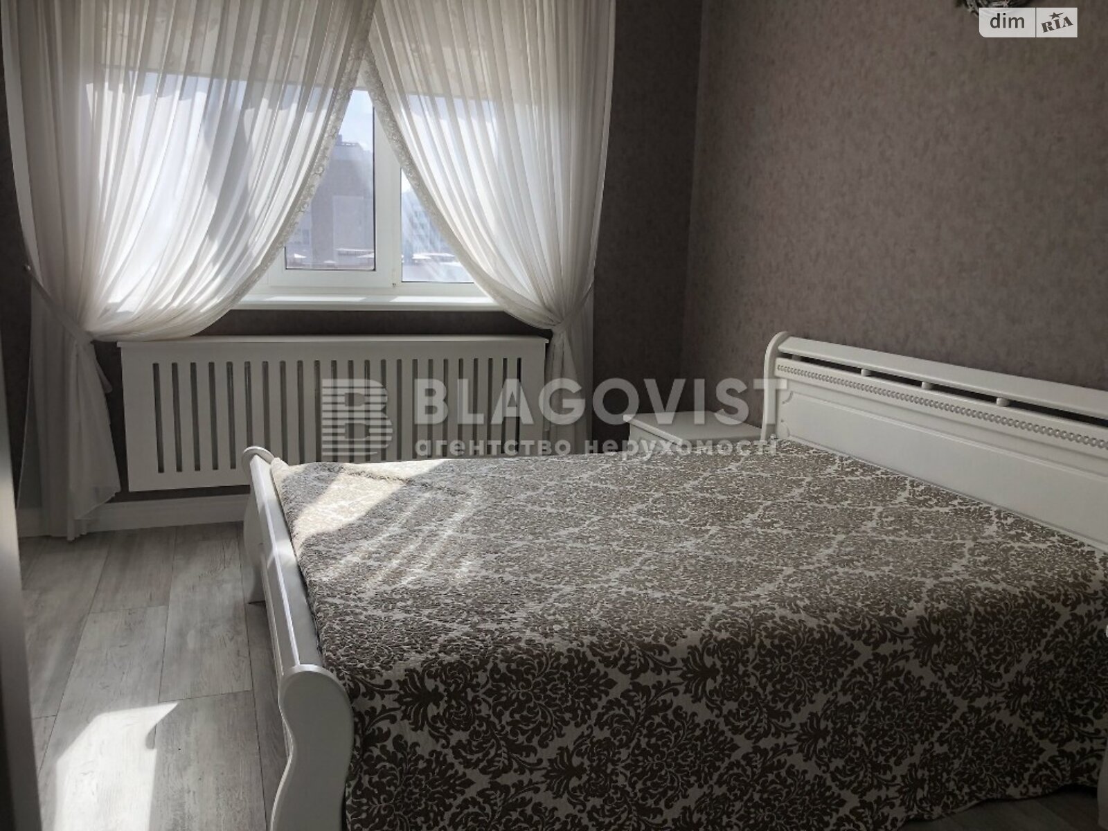 Продаж однокімнатної квартири в Святопетрівське, на вул. Богдана Хмельницького 1, фото 1