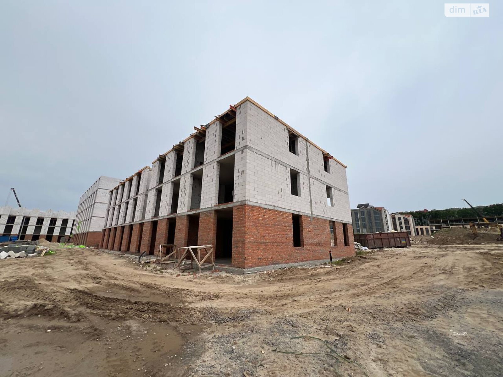 Продажа двухкомнатной квартиры в Святопетровское, на ул. Богдана Хмельницкого 25А, фото 1