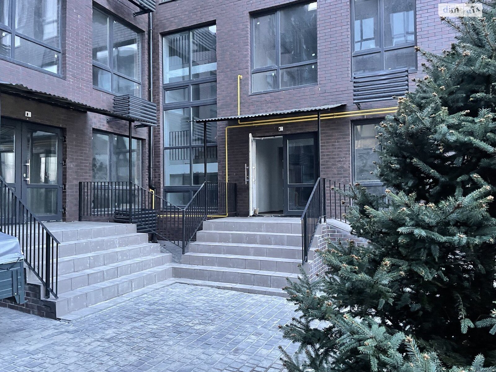 Продаж двокімнатної квартири в Святопетрівське, на вул. Енергетиків 15, фото 1 Продаж двокімнатної квартири в Святопетрівське, на вул. Енергетиків 15, фото 1