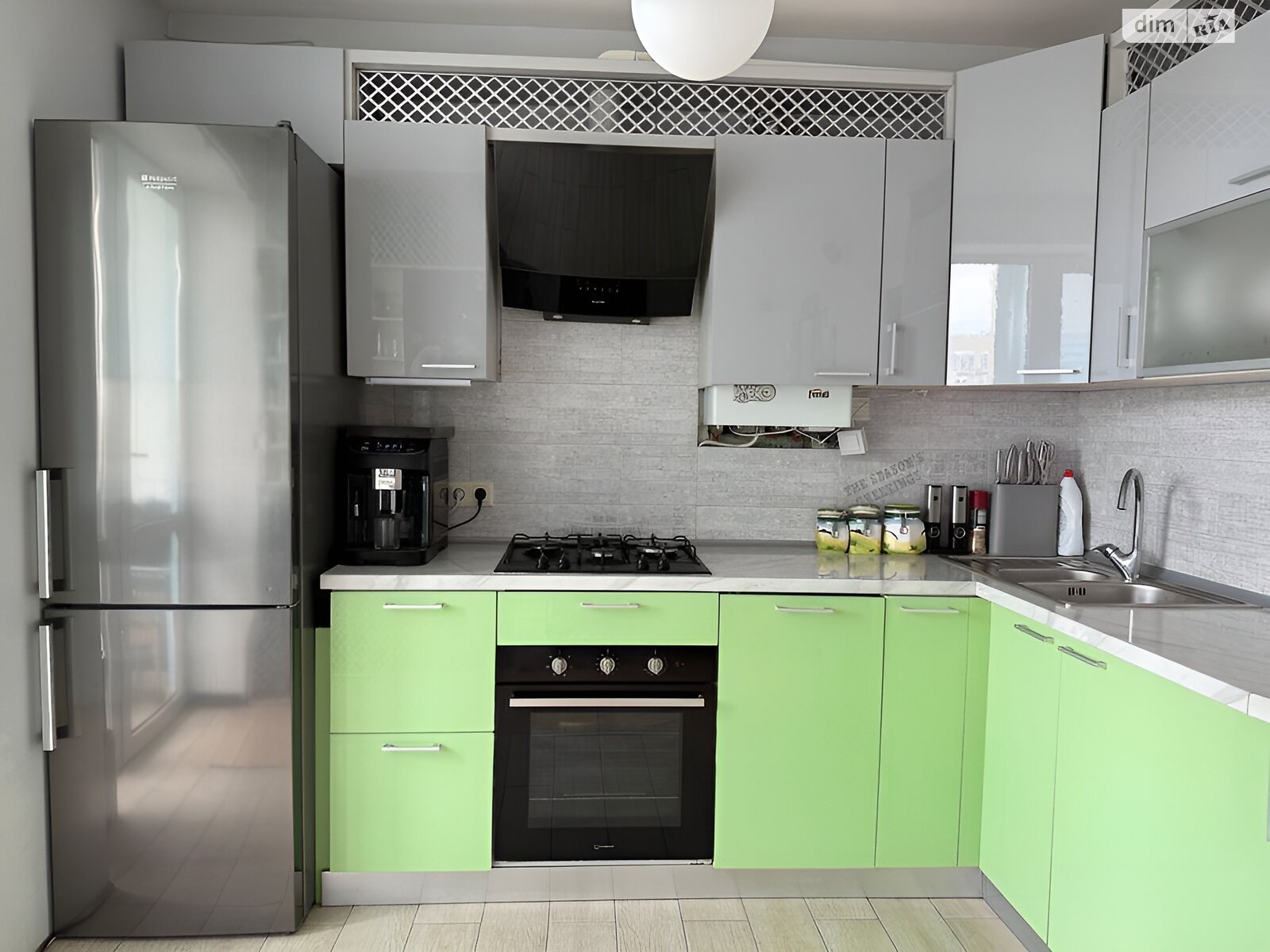 Продажа трехкомнатной квартиры в Святопетровское, на бул. Леси Украинки 12, фото 1 Продажа трехкомнатной квартиры в Святопетровское, на бул. Леси Украинки 12, фото 1