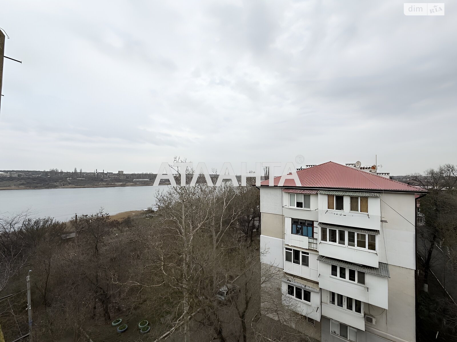 Продаж трикімнатної квартири в Таїрове, на вул. 40-річчя Перемоги, фото 1 Продаж трикімнатної квартири в Таїрове, на вул. 40-річчя Перемоги, фото 1