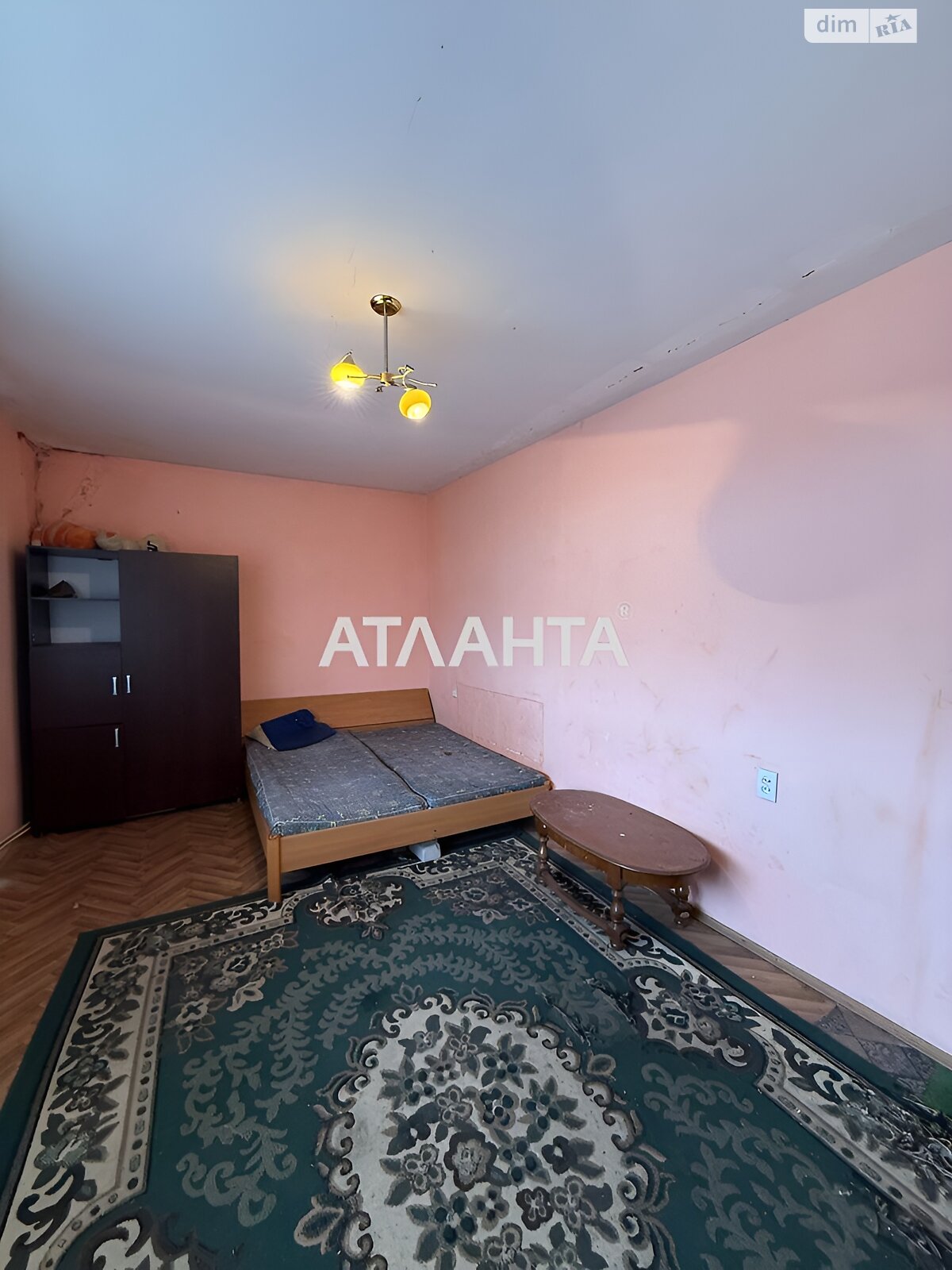 Продаж трикімнатної квартири в Таїрове, на вул. 40-річчя Перемоги, фото 1 Продаж трикімнатної квартири в Таїрове, на вул. 40-річчя Перемоги, фото 1