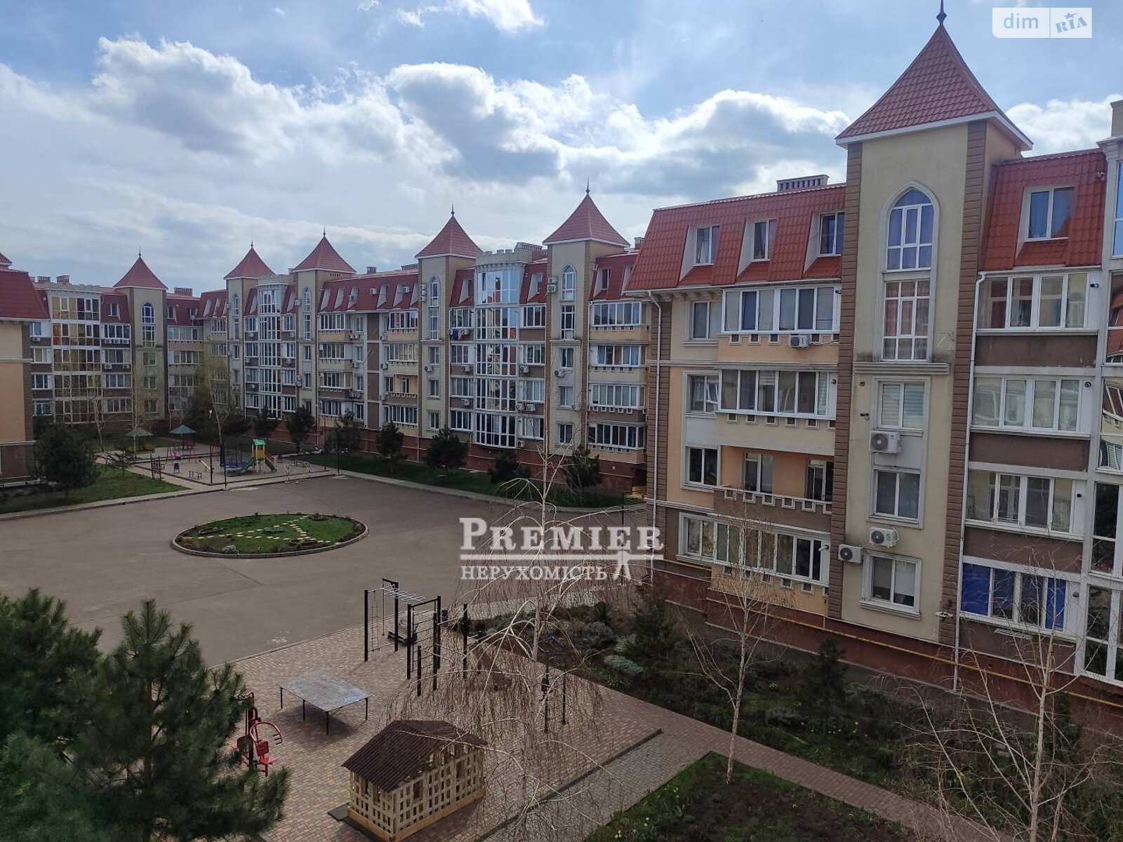 Продаж двокімнатної квартири в Таїрове, на вул. Приміська, фото 1 Продаж двокімнатної квартири в Таїрове, на вул. Приміська, фото 1