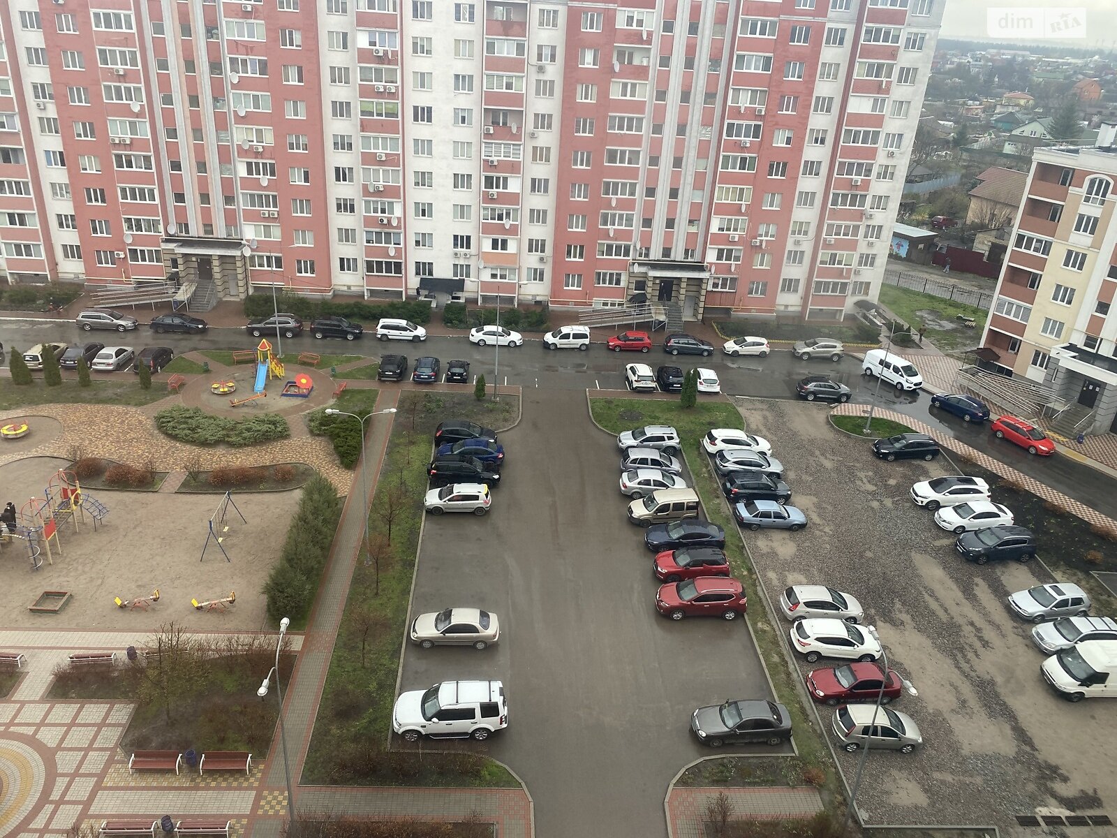 Продаж трикімнатної квартири в Тарасівці, на вул. Братів Чмилів 1Б, кв. 82, фото 1 Продаж трикімнатної квартири в Тарасівці, на вул. Братів Чмилів 1Б, кв. 82, фото 1