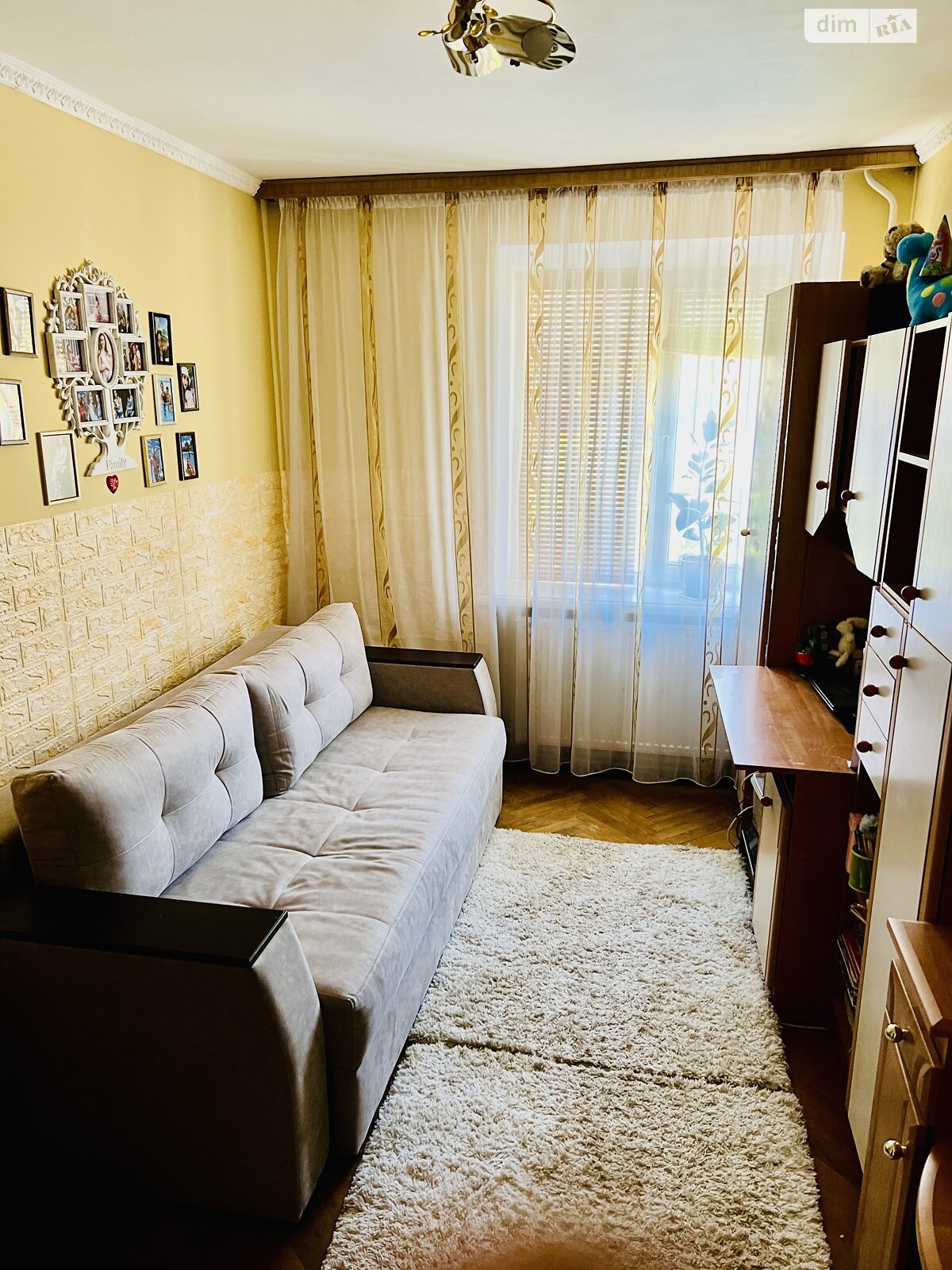 Продажа трехкомнатной квартиры в Теребовле, на ул. М. Паращука 20, район Теребовля фото 1 Продажа трехкомнатной квартиры в Теребовле, на ул. М. Паращука 20, район Теребовля фото 1