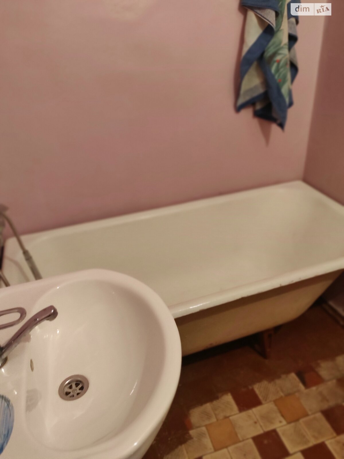 Продаж трикімнатної квартири в Терезине, на вул. Комсомольська 3, фото 1 Продаж трикімнатної квартири в Терезине, на вул. Комсомольська 3, фото 1