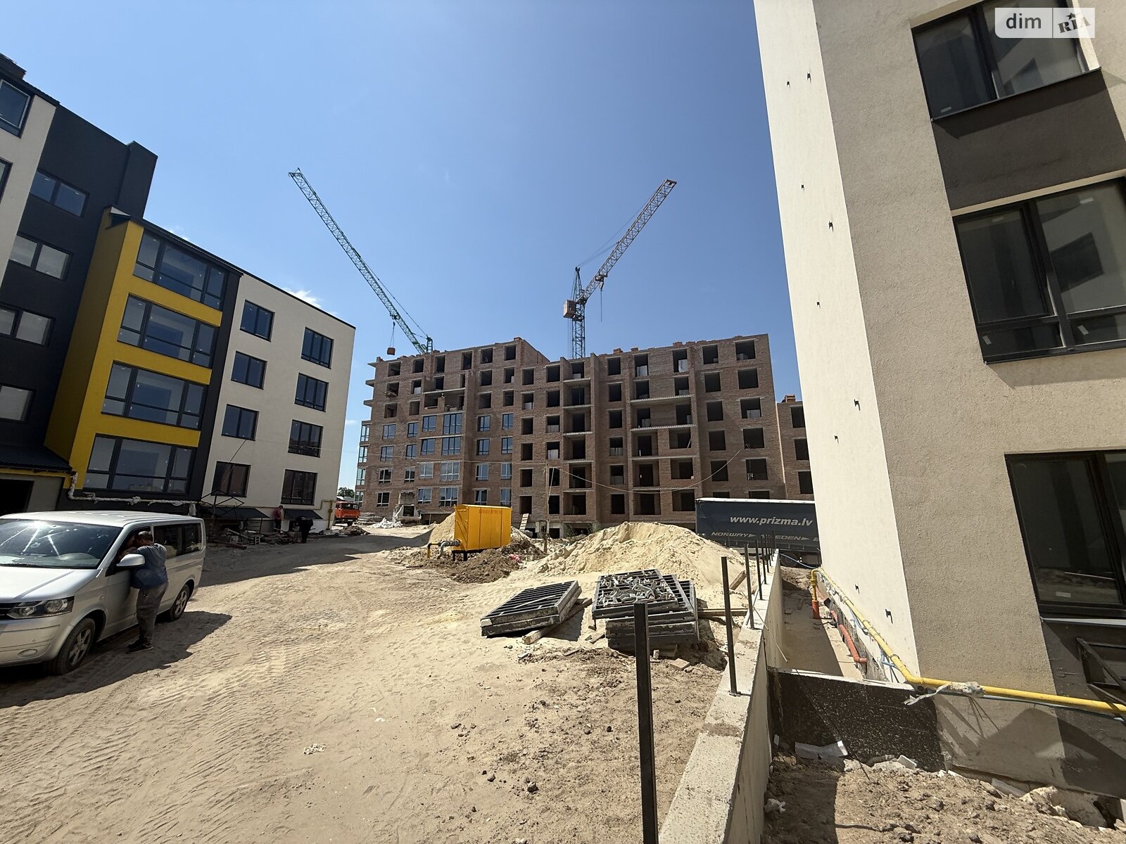 Продажа трехкомнатной квартиры в Тернополе, на ул. 15-го Апреля, фото 1 Продажа трехкомнатной квартиры в Тернополе, на ул. 15-го Апреля, фото 1