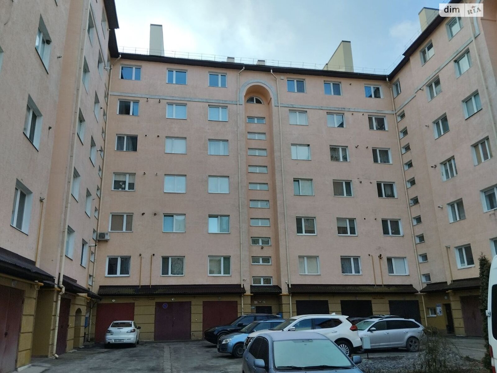 Продажа трехкомнатной квартиры в Тернополе, на ул. Курбаса Леся 7, район Аляска фото 1